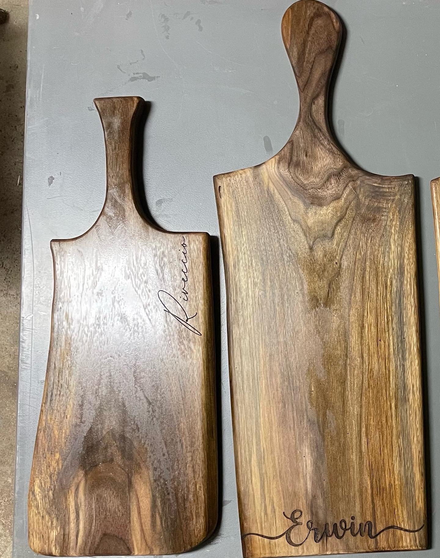 Personalized Walnut Family Charcuterie Board - Last Name & ‘Est’ Option